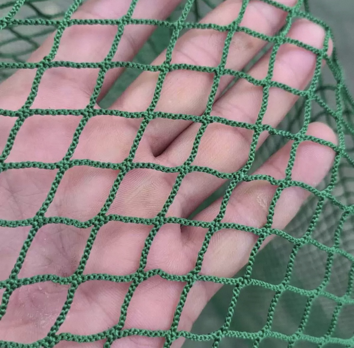 Nylon Raschel Knotless Net